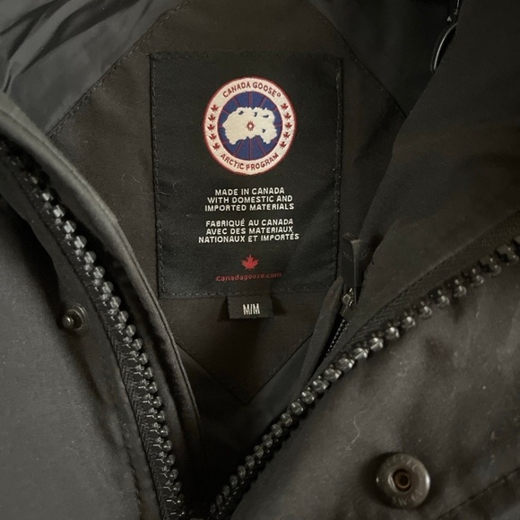 Canada Goose down jacket - Picture 4 of 5